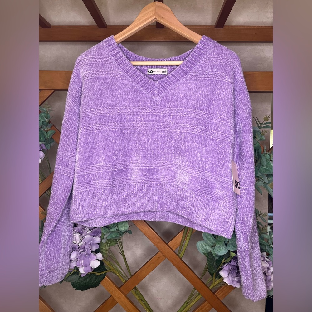 SO women’s BRAND NEW cute warm purple sweater Sz S perfect for all occasions